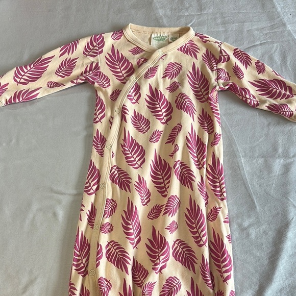 PARADE - LIKE NEW Canadian Organic cotton Cream and Pink Sleep Sacks/night gown - Picture 1 of 5